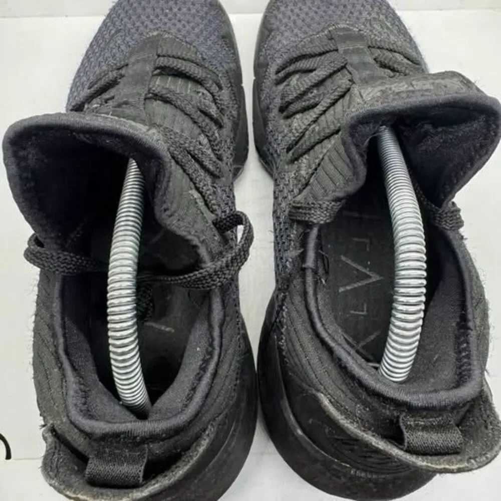 Nike LeBron 16 Low Triple Black Mens 9 shoes sneakers